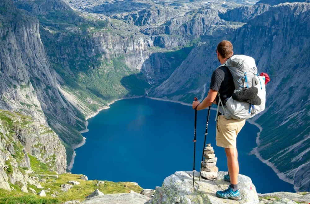 Hoe kies je de perfecte huttentocht? Tips voor routeplanning en overnachtingen Hoe kies je de perfecte huttentocht? Tips voor routeplanning en overnachtingen